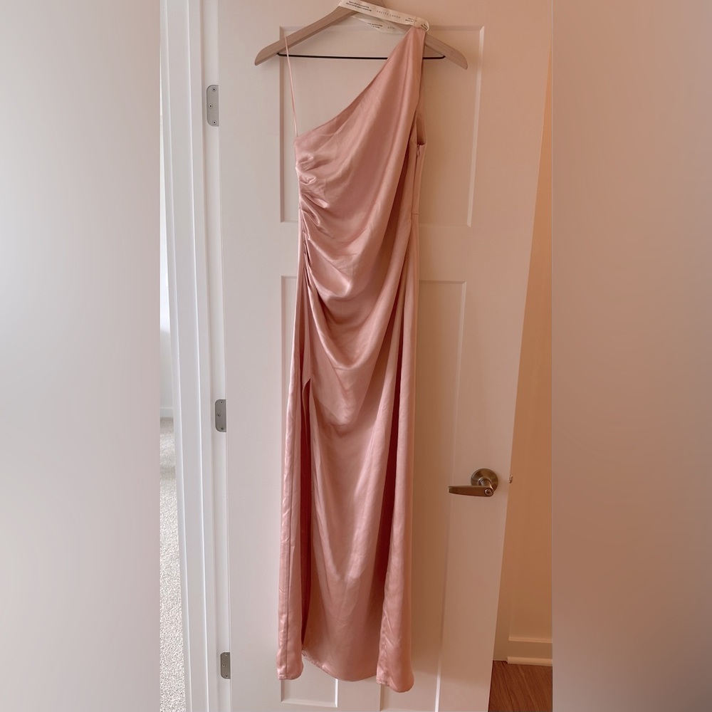 Amelia Ruched Maxi Bridesmaid Dress, size US 4/UK 8, NWT in Blush